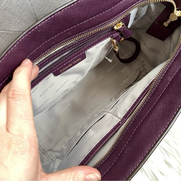 Michael Kors Medium Selma handbag - Picture 4 of 5